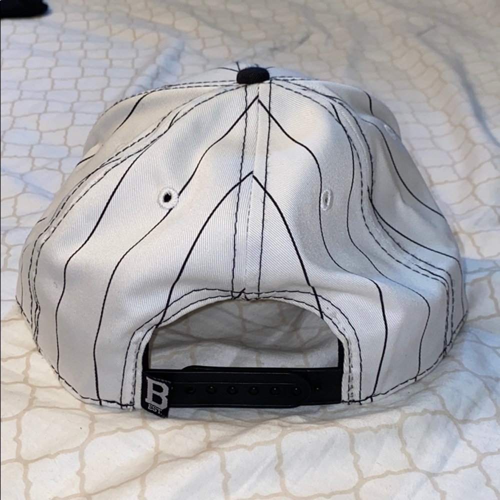 Breezy Excursion “THUGS” SnapBack hat - Picture 2 of 2